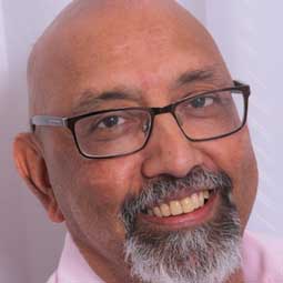 One of the highly exprienced and qualified doctors at Molescope Skin Cancer Clinic